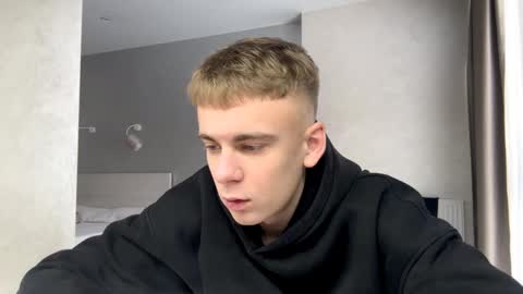 Snapshot of solofury chatting on February 4, 8:53 am Jett online show from February 4, 8:53 am