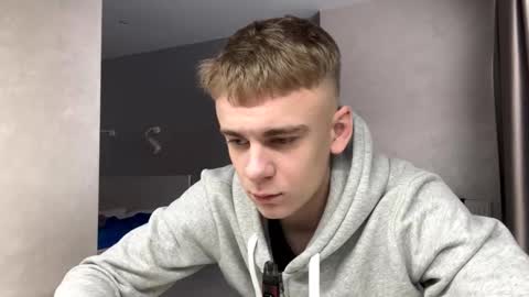 Snapshot of solofury chatting on February 5, 8:30 am Jett online show from February 5, 8:30 am