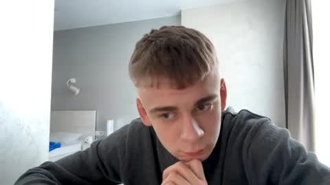 Snapshot of solofury chatting on March 4, 3:18 pm Jett online show from March 4, 3:18 pm