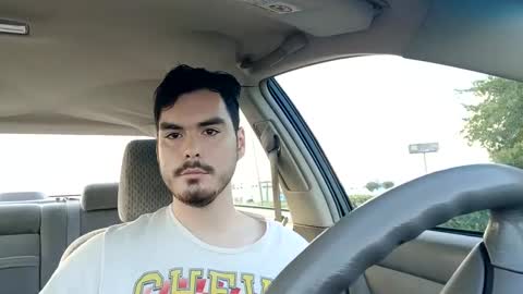 some8t2 online show from September 18, 10:45 pm