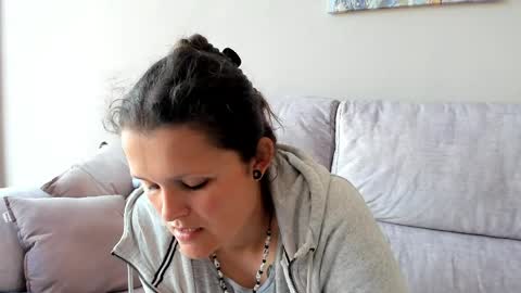 SomeonesDay online show from April 3, 1:09 pm