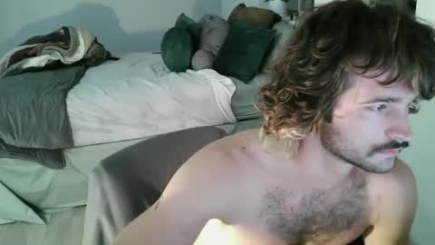 Snapshot of somerandom1109 chatting on October 8, 12:19 am somerandom1109 online show from October 8, 12:19 am