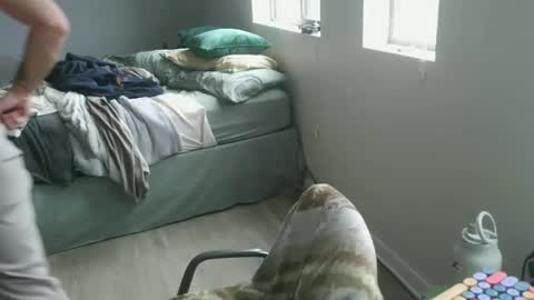 Snapshot of somerandom1109 chatting on November 20, 6:40 pm somerandom1109 online show from November 20, 6:40 pm