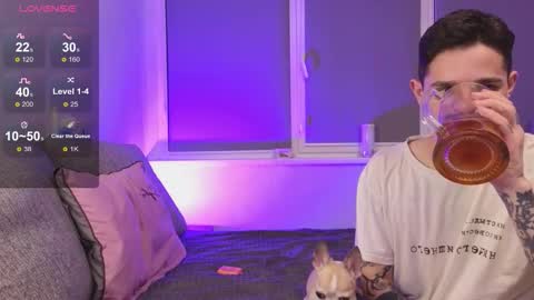 Snapshot of somniya chatting on October 16, 6:09 pm somniya online show from October 16, 6:09 pm