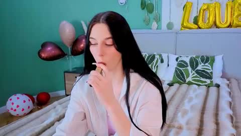 Snapshot of sonataray chatting on February 13, 3:30 pm Catherine online show from February 13, 3:30 pm