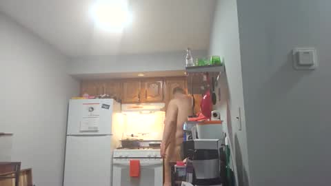 Snapshot of sonblok222 chatting on April 15, 2:57 pm sonblok222 online show from April 15, 2:57 pm