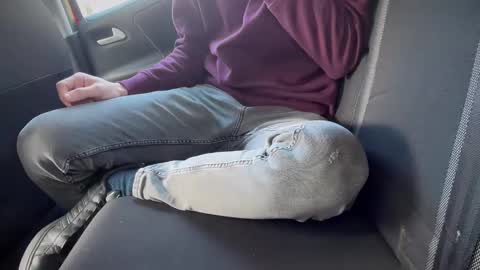 Sondages online show from February 6, 12:16 pm