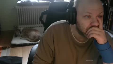 Tom online show from November 28, 10:07 am