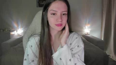 sonia_moon_ online show from October 7, 2:31 am