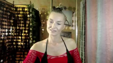 Snapshot of soniadance chatting on July 30, 1:43 pm Sonia online show from July 30, 1:43 pm