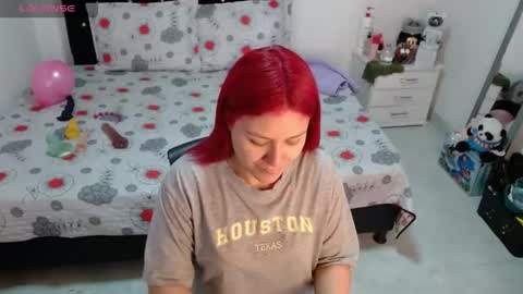 Snapshot of sonialatin69 chatting on April 20, 12:19 pm sonialatin69 online show from April 20, 12:19 pm