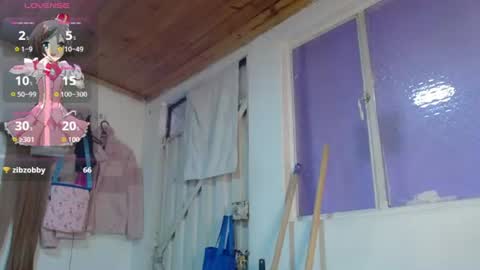 Snapshot of sonialatin69 chatting on June 30, 12:17 pm sonialatin69 online show from June 30, 12:17 pm