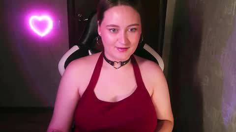 Snapshot of sonibear chatting on September 12, 10:32 pm OksiFels online show from September 12, 10:32 pm