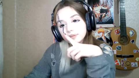 Mila online show from March 10, 5:07 pm