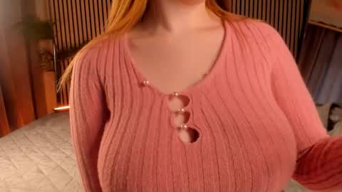 Snapshot of sonya_baby chatting on February 3, 2:00 pm SONIA online show from February 3, 2:00 pm