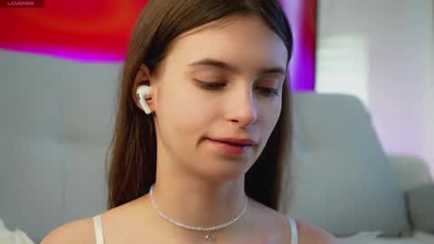 Eva 3 online show from February 25, 7:42 am