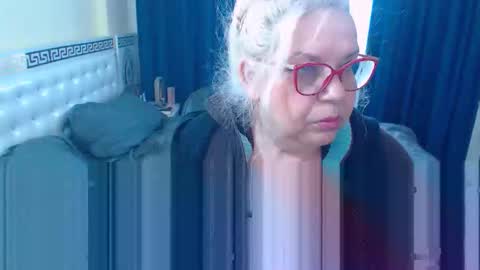 Sonya online show from April 21, 11:38 am