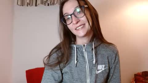 SonyaSays online show from November 15, 1:03 am