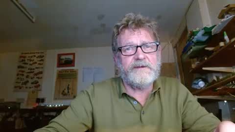 Snapshot of soo_ chatting on December 25, 12:48 am zip online show from December 25, 12:48 am