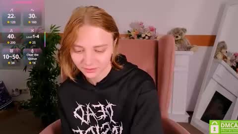 Snapshot of sookonstellita chatting on November 8, 10:41 pm Litta online show from November 8, 10:41 pm