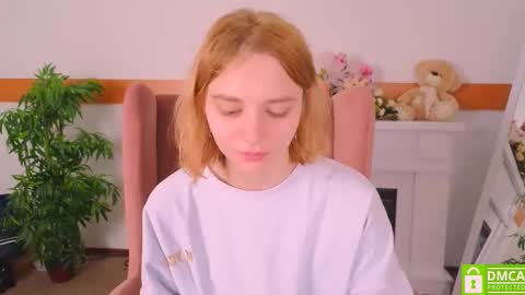 Snapshot of sookonstellita chatting on November 23, 10:20 pm Litta online show from November 23, 10:20 pm