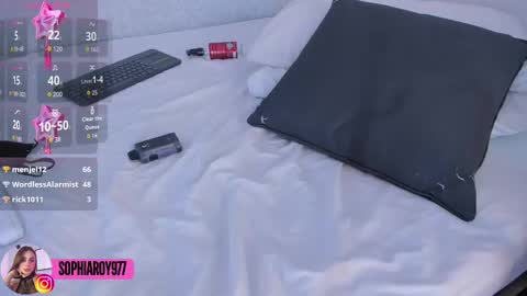 Sophia online show from October 9, 10:30 pm