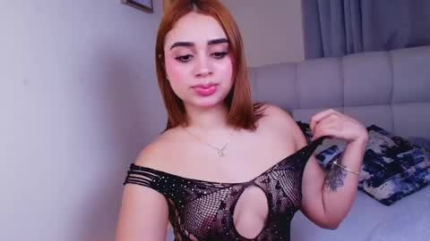 Sophia Roy online show from May 27, 2:14 pm
