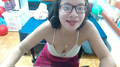 sophi4__ online show from December 13, 8:04 pm
