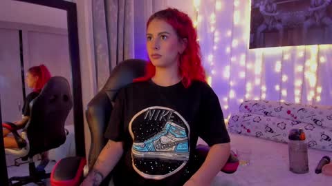 sophie online show from January 31, 6:24 am