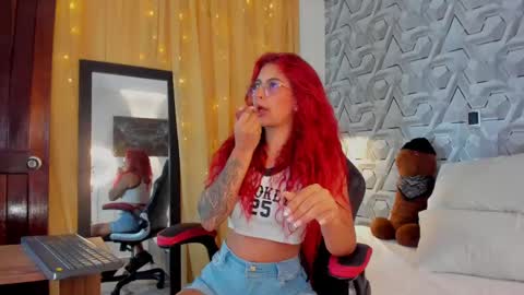 sophie online show from October 24, 10:50 pm