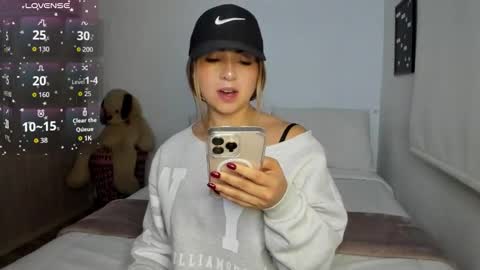 Sofi online show from October 28, 11:51 pm