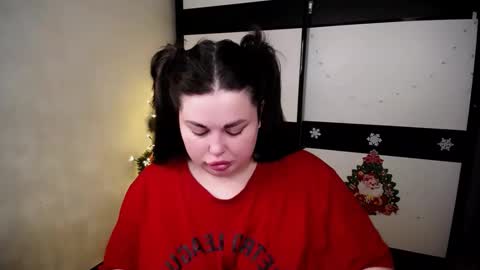 sophia__olsen online show from December 4, 6:44 am