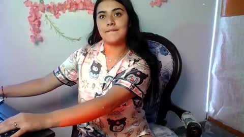 Snapshot of sophia_dazza398 chatting on October 24, 10:06 pm sophia online show from October 24, 10:06 pm