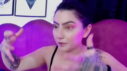 Snapshot of sophia_dk chatting on July 10, 3:36 pm sophia hottie online show from July 10, 3:36 pm