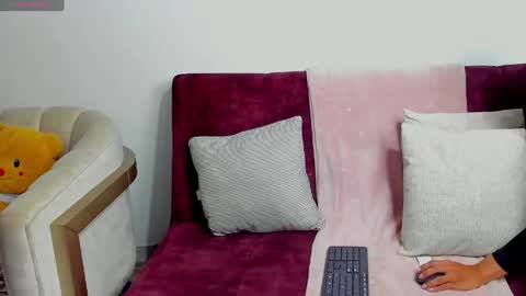 sophia CM online show from May 15, 11:45 pm