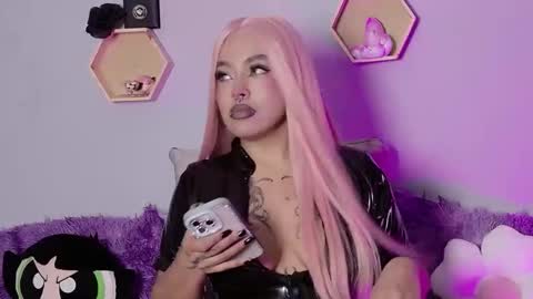 sophia online show from January 16, 7:12 am