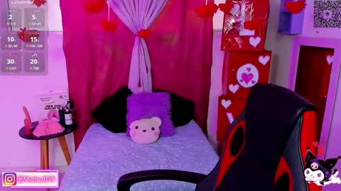 sophia_milano online show from February 18, 12:17 pm