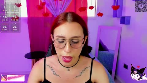 sophia_milano online show from February 25, 5:15 pm