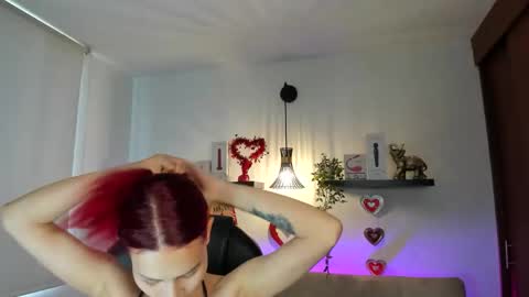 sophia_miller4 online show from February 16, 6:59 pm