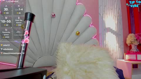 sophia online show from December 5, 12:41 am