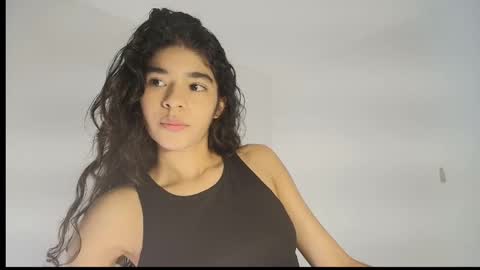 Snapshot of sophia_storn chatting on December 20, 4:14 pm Sophia Storm online show from December 20, 4:14 pm