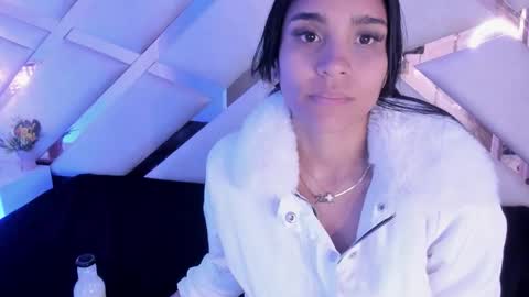 Sophia Paris online show from December 5, 3:48 am