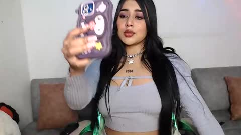 sophia online show from June 5, 2:18 am