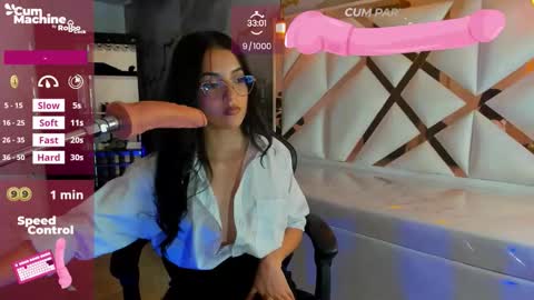 Snapshot of sophiadoll_tf chatting on November 15, 9:43 pm sophiadoll_tf online show from November 15, 9:43 pm