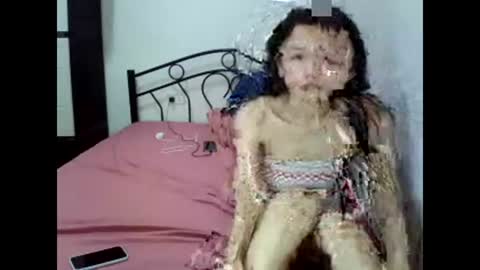 Snapshot of sophialaurel chatting on November 18, 4:11 pm sophialaurel online show from November 18, 4:11 pm