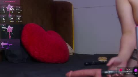 Sophia online show from April 16, 9:39 pm