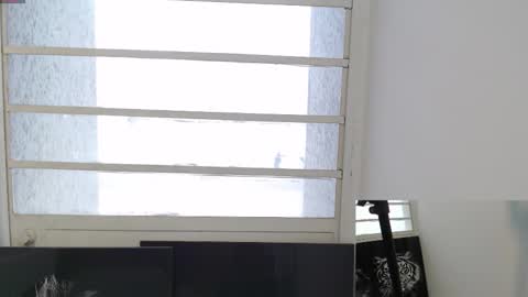 Snapshot of sophiaqueens chatting on February 16, 7:43 pm Sophia online show from February 16, 7:43 pm