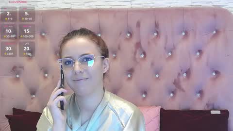 sophiastarr10 online show from January 29, 8:25 pm