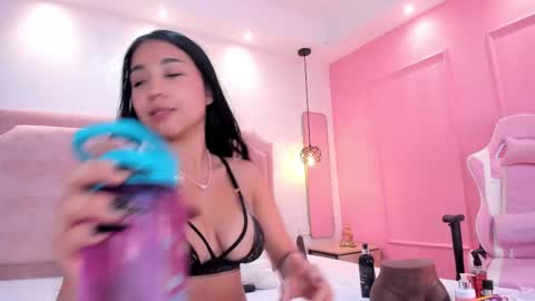 SOPHIA online show from February 26, 4:35 pm