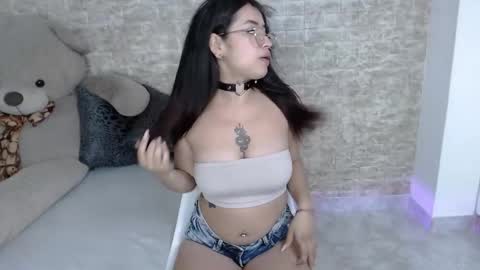   online show from September 26, 7:51 pm